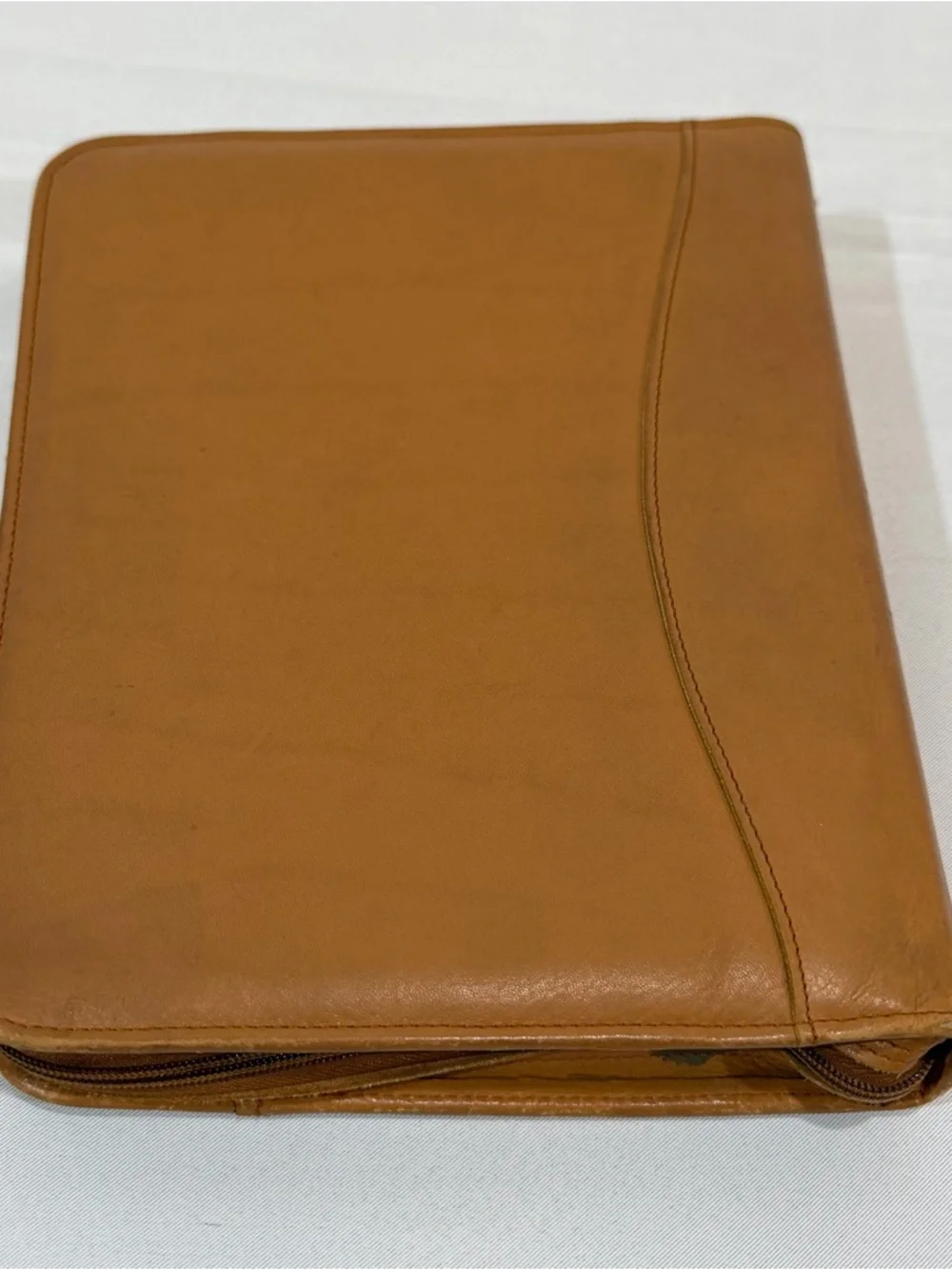 Vintage Leather Day Runner Pro Planner 3 Ring Zip Close Camel Tan 8x10